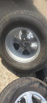 Predam Nokian 245/75 R 16 - 4