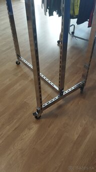 Stojan na oblečenie - 4