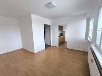 1 izbový byt na PREDAJ - KOMÁRNO  ksk-1520 - 4