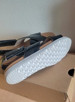 UGG sandale, velkost 35 - 4