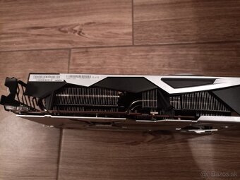 Sapphire Nitro+ AMD Radeon RX 6650 XT 8GB Cena 180e - 4