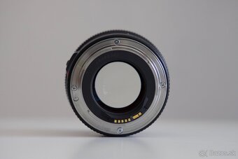 Objektív Canon EF 85 1.8 USM - 4