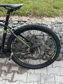 Predám horsky bicykel Genesis Impact 3.0 kolesá 29 - 4