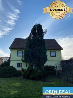 Čarovný útulný domček s vinicou v Modre časti Kráľová 962m2 - 4