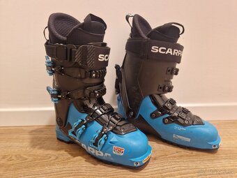 Predám skialpové lyžiarky Scarpa 4-Quattro XT, veľkosť 265 - 4