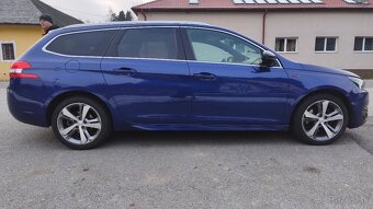 Peugeot 2008 e GT pack - 4