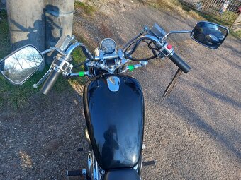 Suzuki intruder 600 - 4