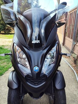 Predám Piaggio MP3 300 HPE sport, ročník 2022 - 4