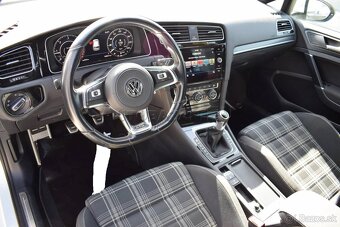 Volkswagen Golf GTD 2.0 TDi 135 KW MANUAL - 4