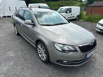 Škoda Superb Combi 2.0 TDi 125kW 170PS DSG 10/2014 - 4