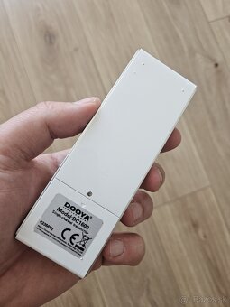 Markíza na baterku so solárnym nabíjaním - 4