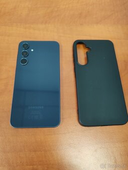 Samsung A35 5G tmavo modrý 128GB - 4