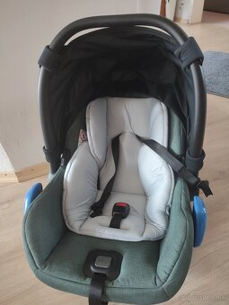 Autosedačka (vajíčko) + Isofix základňa - 4