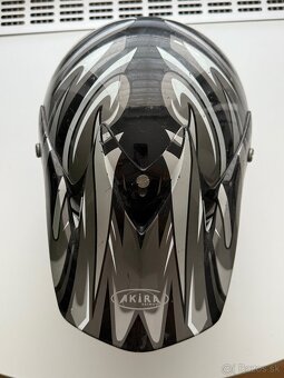 Prilba na motorku - 4