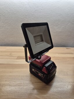 Aku pracovné svetlá - 4