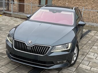 Superb Style Plus 1.8TSI DSG - 4