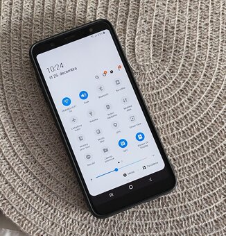 Samsung Galaxy A6 Plus - 4