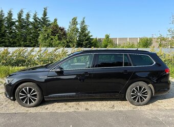 Predám VW Passat - VIRTUAL Cockpit. - 4