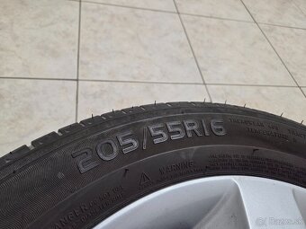 r16 KIA originál - 4