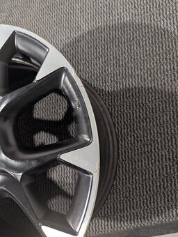 Original Abarth 17 palcové koleso 52015750 - 4