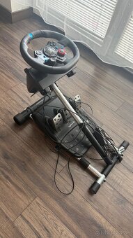 Logitech G29 + stojan - 4