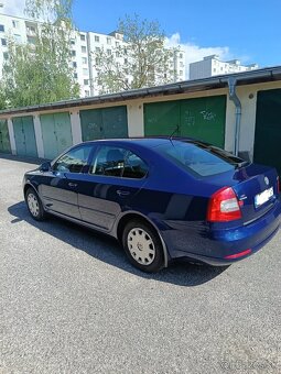 Škoda Octavia II FL 1.6 MPI Benzín 2010 Elegance Max - 4