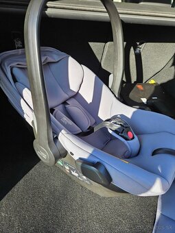 PREDAM BRITAX ROMER Baby-Safe Core SPOLU S ISOFIX zakladnou - 4