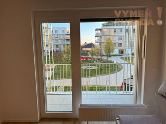 VYMEŇ SUSEDA – VÝNIMOČNÝ ZARIADENÝ 1 IZB.  BYT S LOGGIOU, B - 4