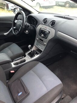 Rozpredam Ford mondeo mk4 combi - 4