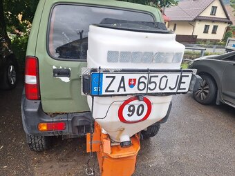 Sezuki Jimny 1.3 59 kw + radlica+posyp - 4