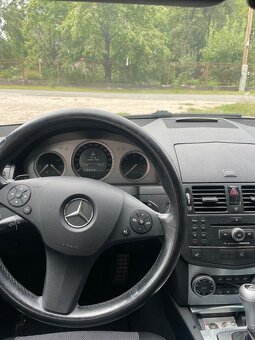 Mercedes w204 c220 - 4