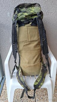 Vojenský batoh 50l, maskovací vzor, horné vrecko - 4