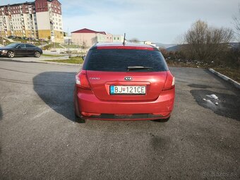 KIA CEED ED 1.6 92 KW benzín - 4