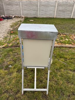 Predám stavebný rozvádzač (antoniček) s podstavcom - 4