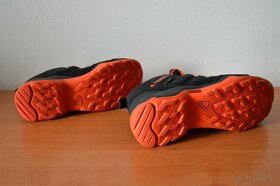 Trekové botasky Adidas veľ. 35 - 4