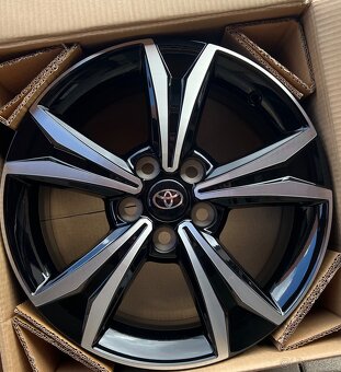 5x114,3 R17 Toyota Auris Corolla C-HR Avensis Camry LEXUS NX - 4