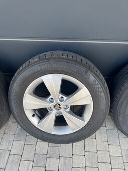 205/60 R16 nové letné pneu KUMHO na diskoch NEW VELORUM 4ks - 4