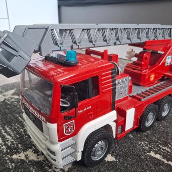 Hasicske auto bruder man - 4