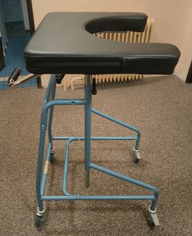 Predám chodítko G-aparát pre seniorov - 4
