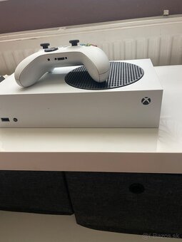 Xbox Series S - 4