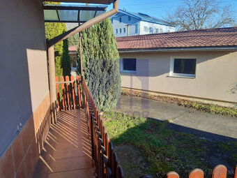 Ponúkame na prenájom skladové / kancelárske priestory s par - 4