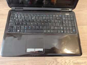 Predám notebook ASUS (vhodny na suciatky alebo aj ako celok) - 4