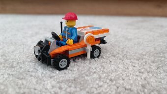 Lego city 30357 - 4