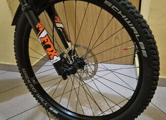 Predam Shimano kolesa s kotúčmi a plášťami-Mullet. - 4