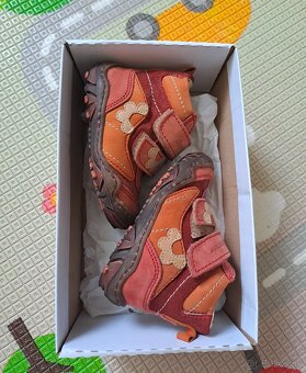 Nove detske topanocky - 4