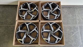 ✅ R18 ®️ Originál VW Boneville 5x112 ET44 ✅ Passat R Line - 4
