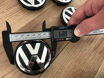 Stredové krytky - pukličky diskov - 4