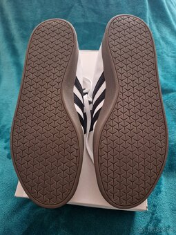 Adidas botasky - NOVE , velkost 8,5 - 4