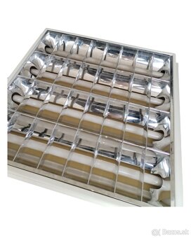 KANCELÁRSKE SVIETIDLÁ - 4