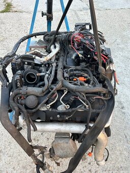 AUDI A4 A5 A6 A7 Q5 3.0 TDi V6 - 4